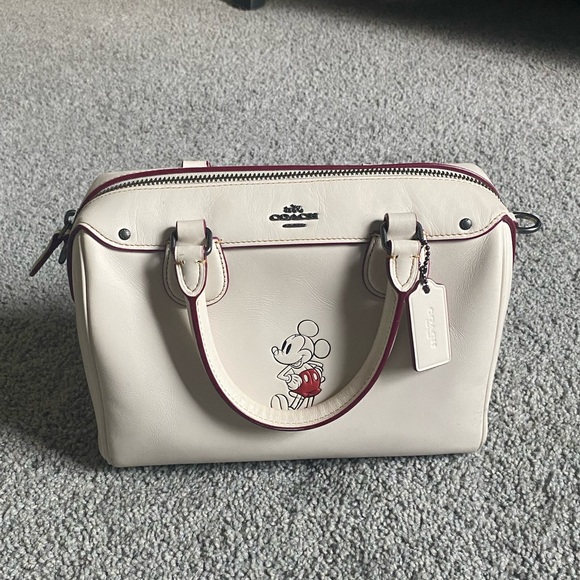 Coach Disney Mickey Mini Bennett - Picture 1 of 5
